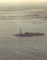 vapauden patsas WTC tornista viikko ennen tornien tuhoutumista